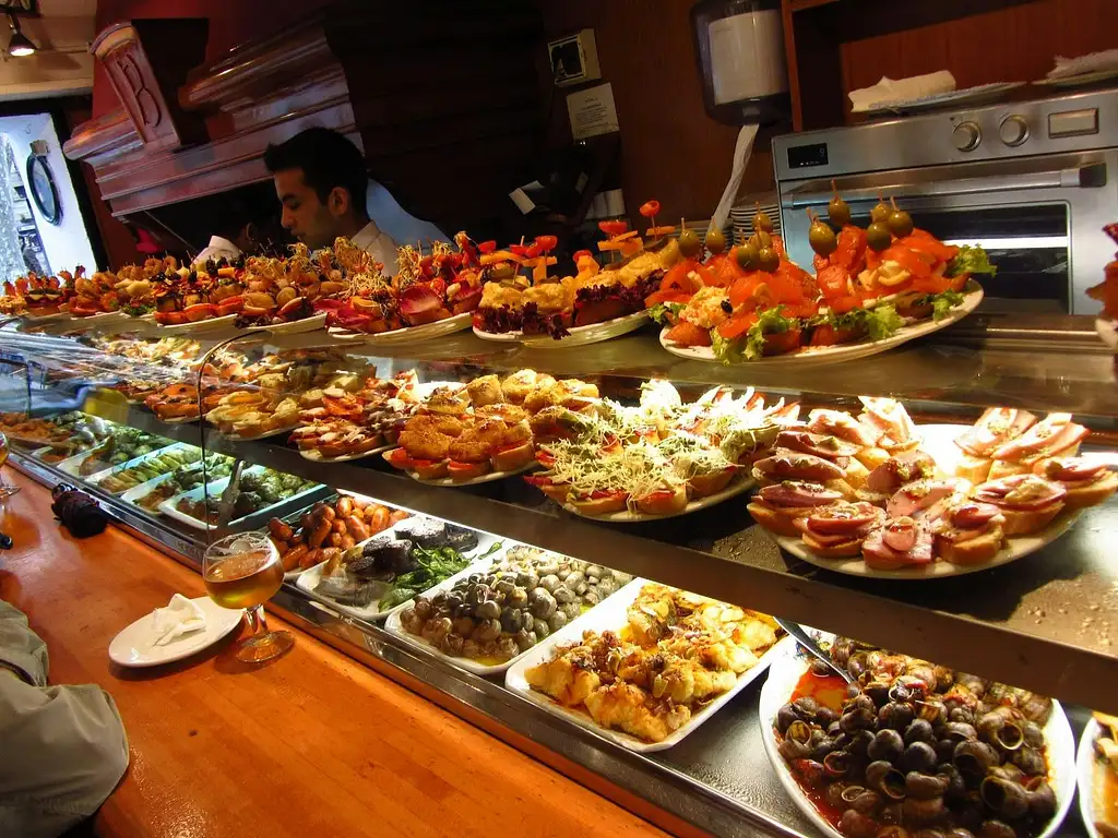 Tapas And Glamenco Guided Tour