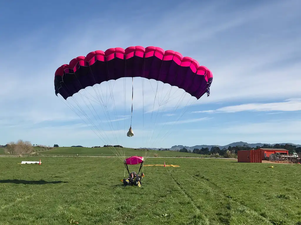 Waikato Tandem Skydive - Choose from 7,500 ft or 9,000 ft Or 13,000 ft