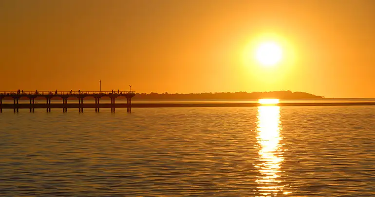 Hervey Bay Champagne Sunset Sail