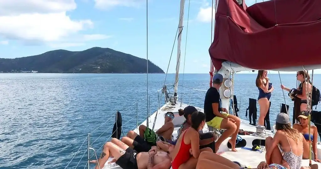 Siska 2 Day 1 Night Whitsundays Sailing Tour | Great Barrier Reef Overnight Sailing Package