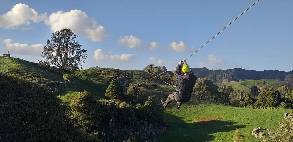 Waitomo Zipline Tour