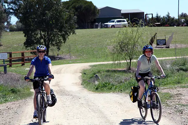 3 Day Self Guided E-Cycling Tour of Mudgee's Cellar Doors