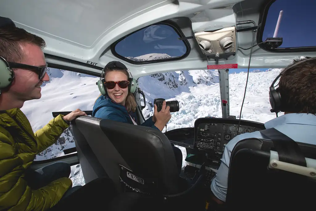 Fox Glacier Flight & Snow Landing | 20 Minutes