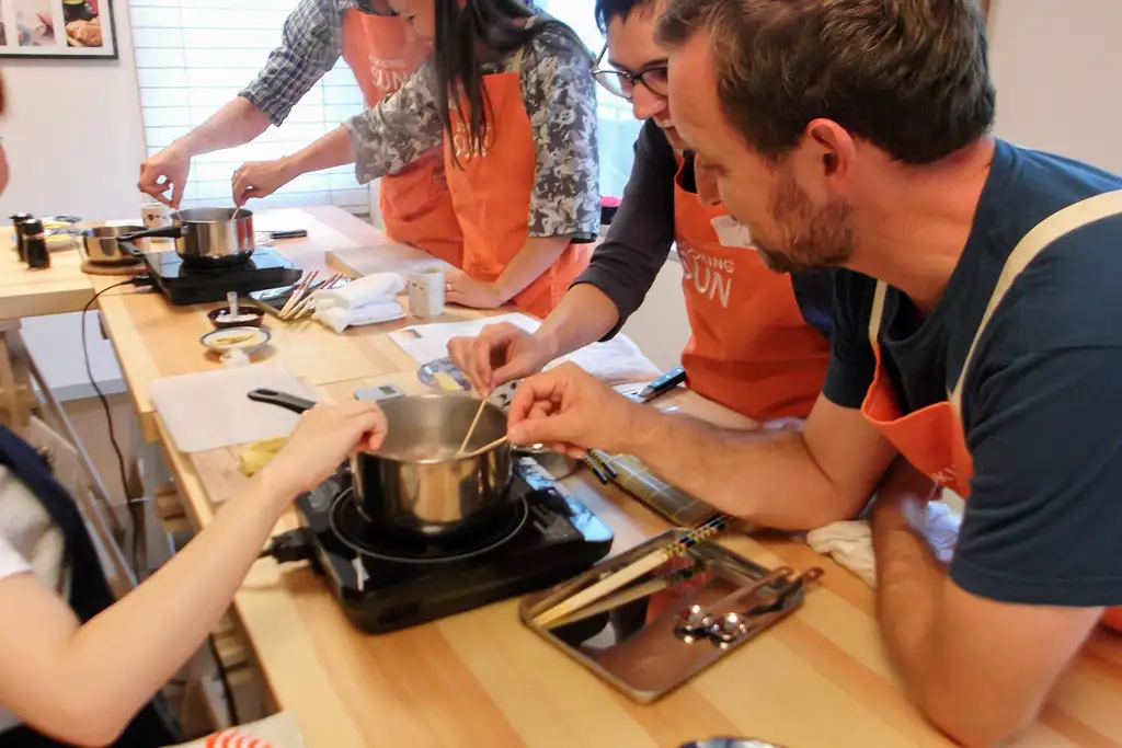 Sushi Class in Tokyo