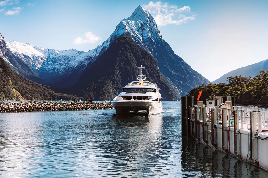 Milford Sound Scenic Cruise