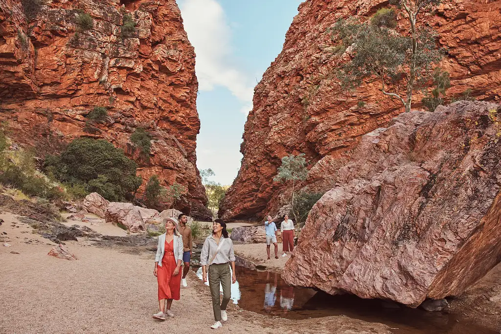 4 Day Red Centre to West MacDonnell Tour | From Ayers Rock/Yulara