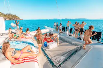 Avatar: 2-Night Whitsunday Islands Sailing Adventure