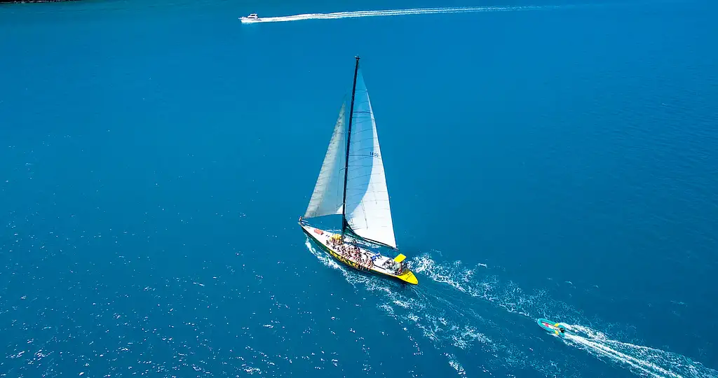 Apollo 3 Days 2 Nights Whitsunday Sailing Adventure