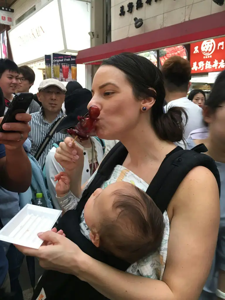 Kuromon Market Food Walking Tour in Osaka