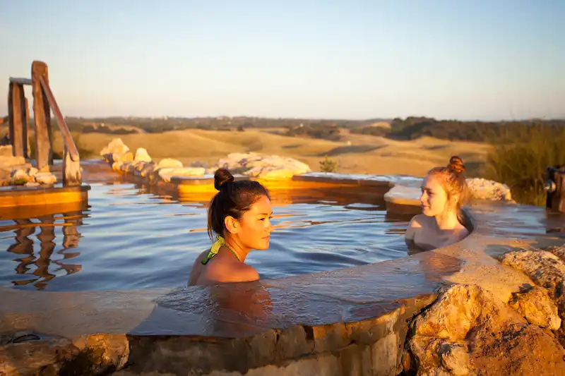 Peninsula Hot Springs Tour From Melbourne