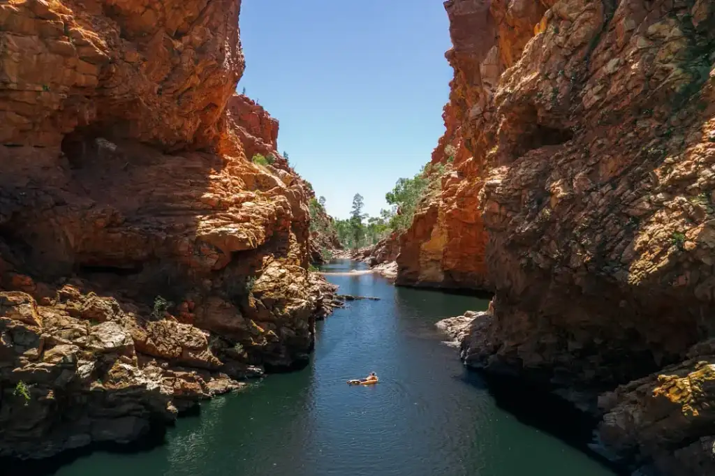 4 Day Red Centre to West MacDonnell Tour from Ayers Rock/Yulara