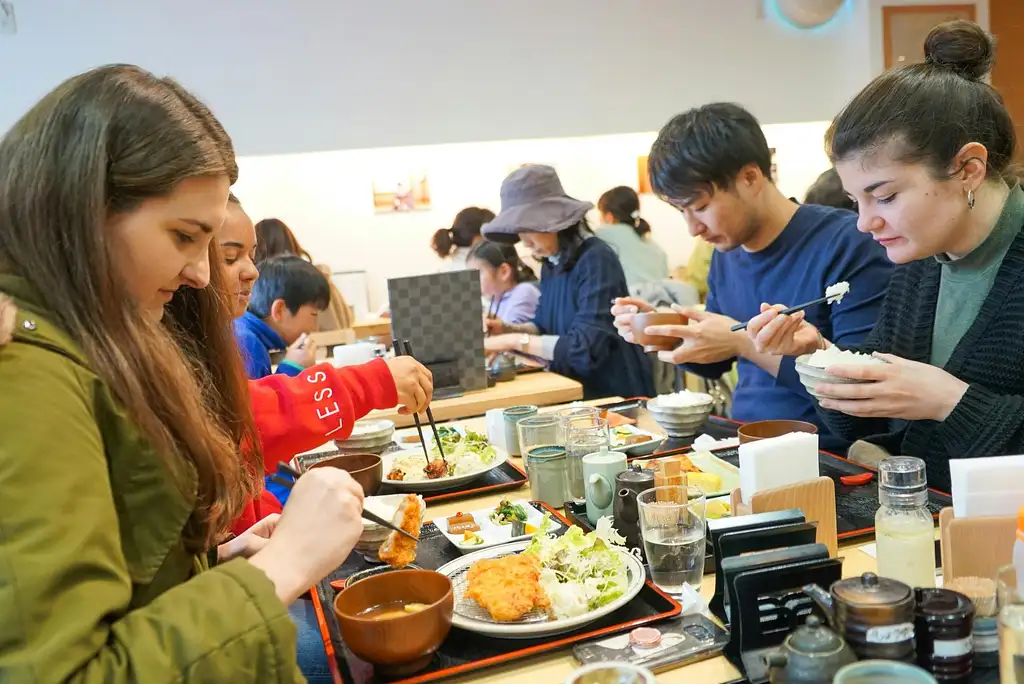 Kyoto Historical Cycling Tour with The Golden Pavilion | [W/Lunch] Kyoto Highlights Bike Tour with UNESCO Zen Temples