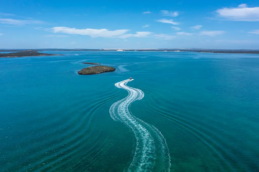 Coffin Bay Short & Sweet Oyster Farm Tour