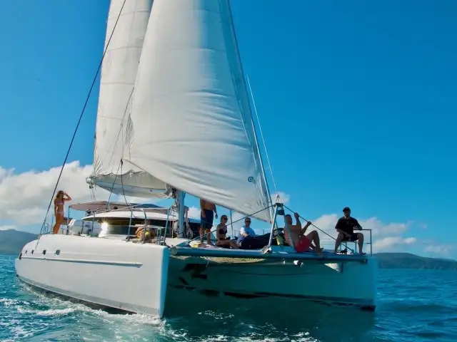 2 Days 2 Nights Whitsunday Sailing Adventure | on Entice