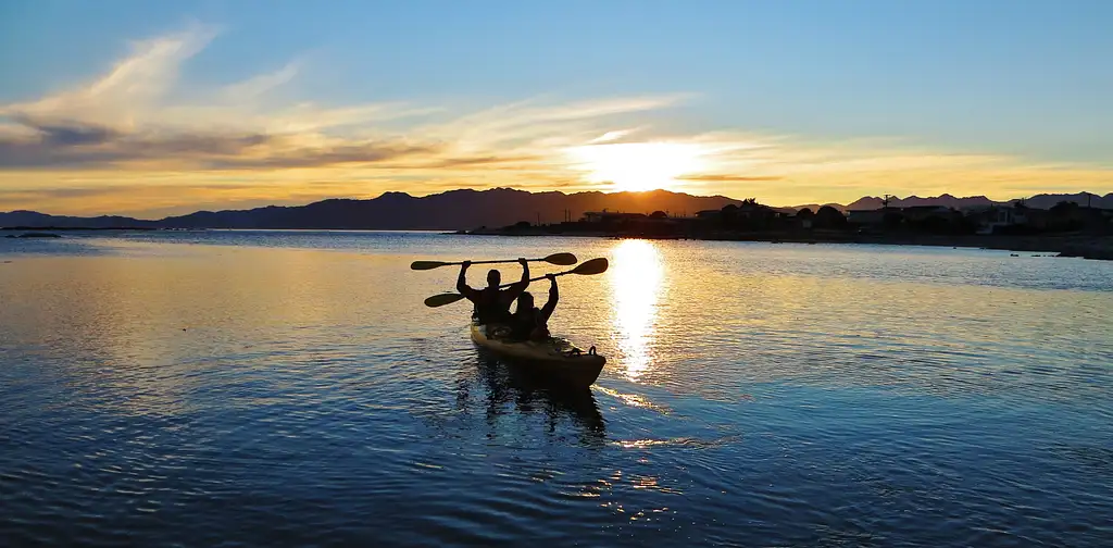 Kaikoura Guided Sunset Kayak Tour