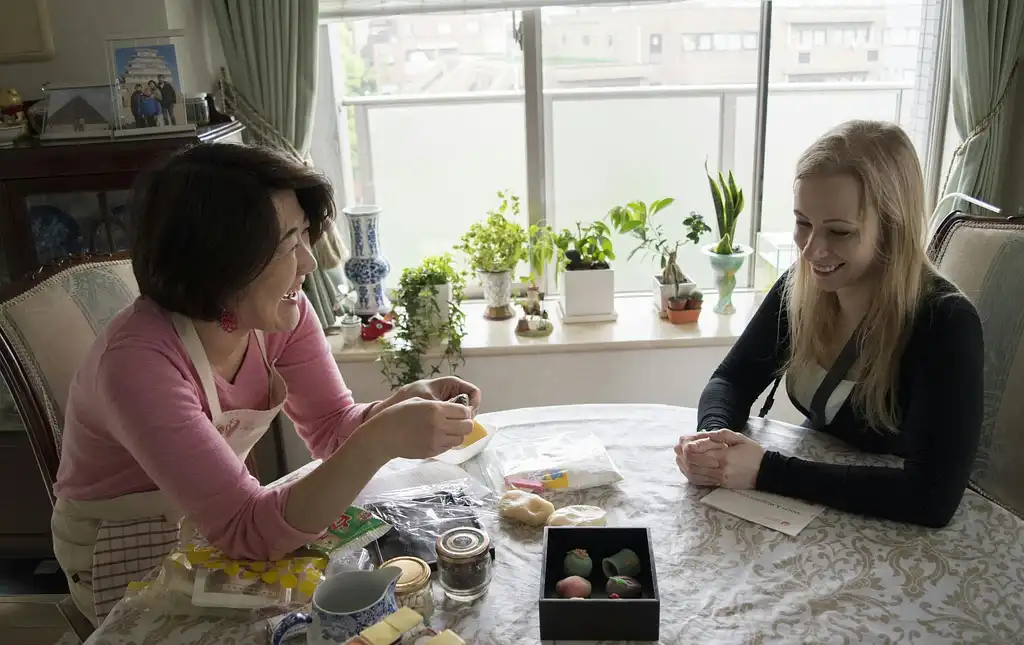 Tokyo Nerikiri Wagashi-Making with Tea Ceremony