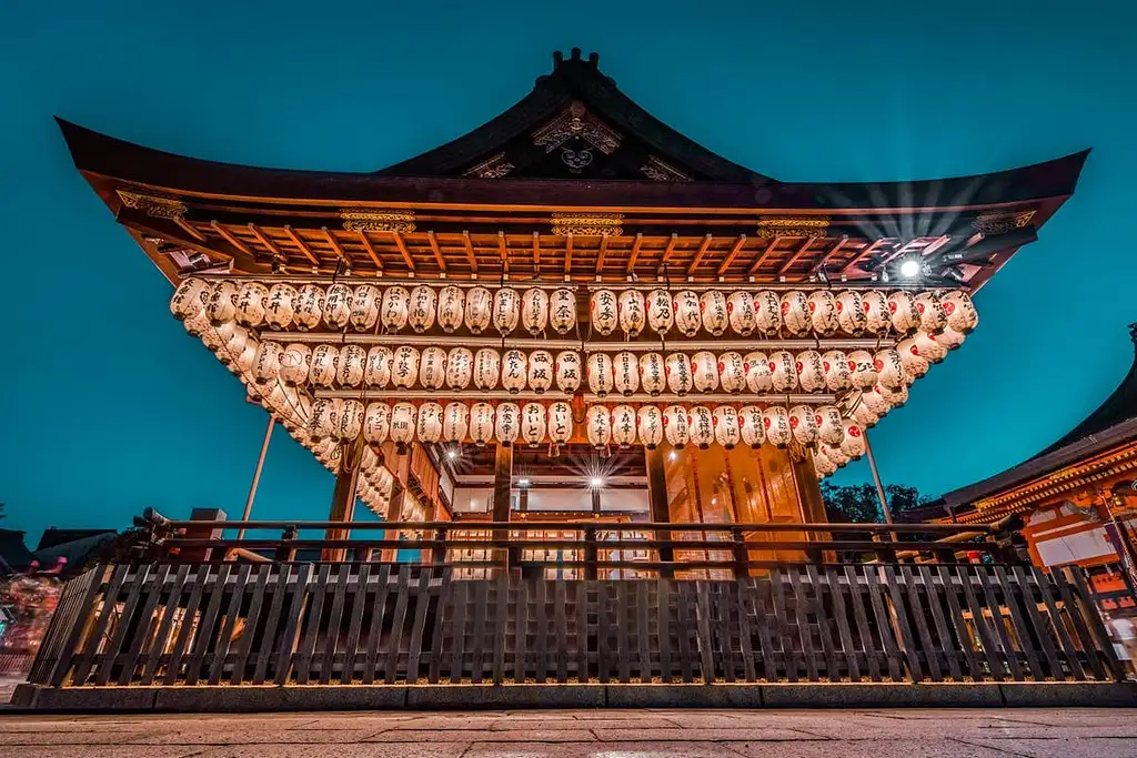 Kyoto temples, shrines, and Kimonos Guided Day Tour | Full Day Tour