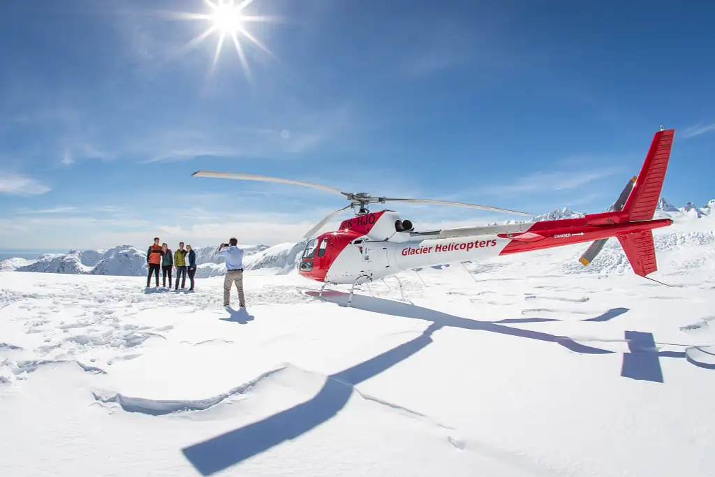 Franz Josef Glacier Flight & Snow Landing | 20 Minutes