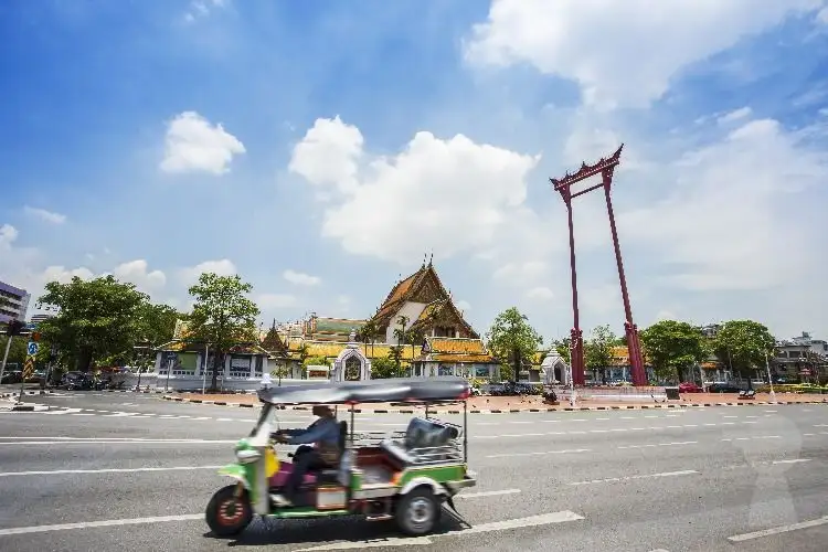 Bangkok By Night: Food & Market Tour