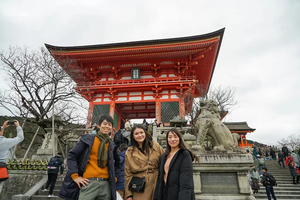 Kyoto Tea Ceremony And Kiyomizu-dera Temple Walking Tour