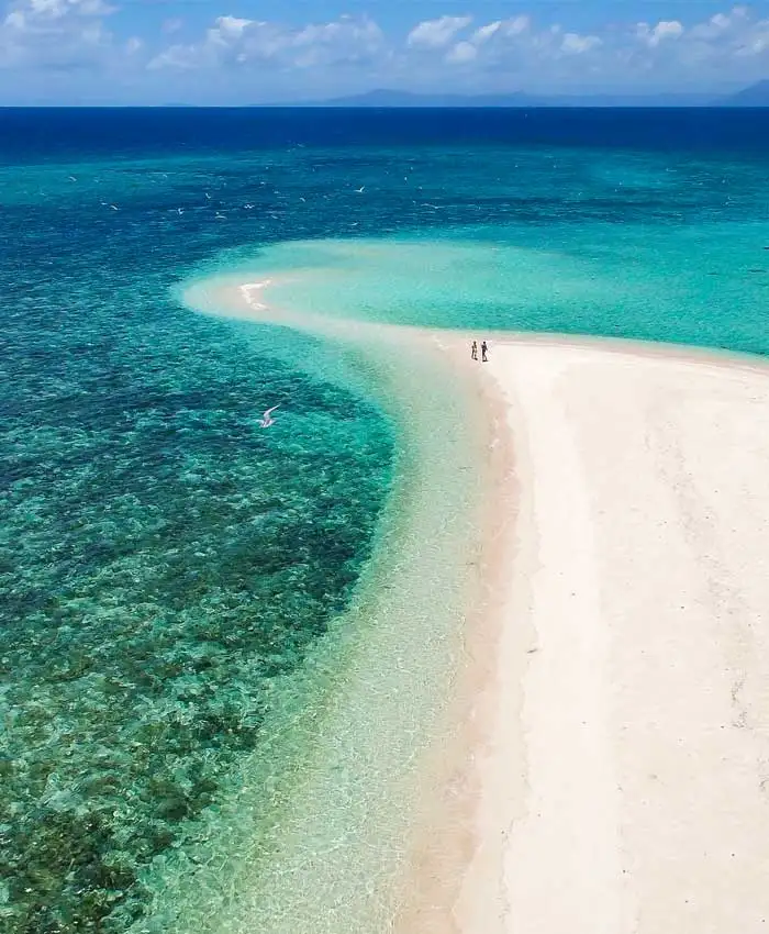 Outer Reef Mackay Cay Luxury Cruise