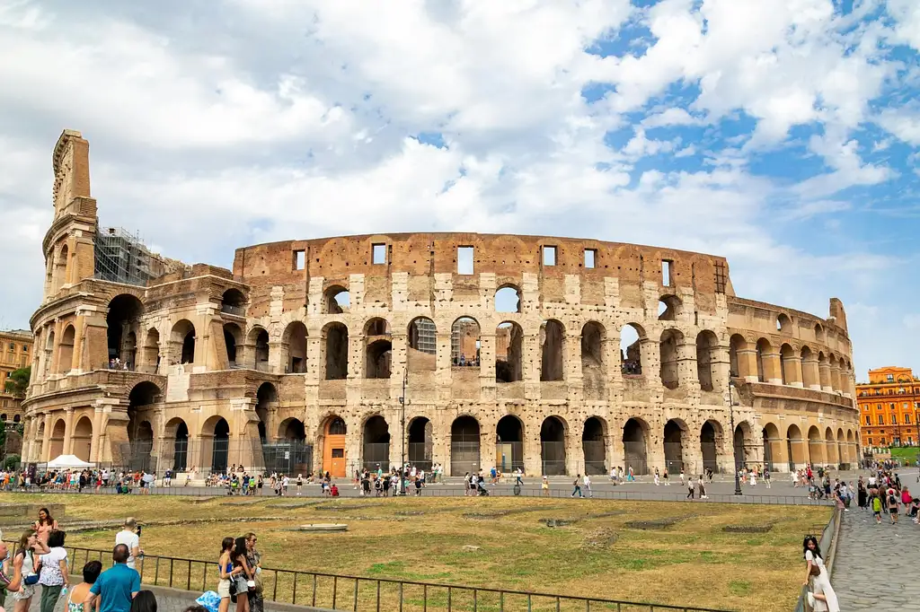 Colosseum, Roman Forum and Palatine Hill with Local Expert Guide | Private Tour