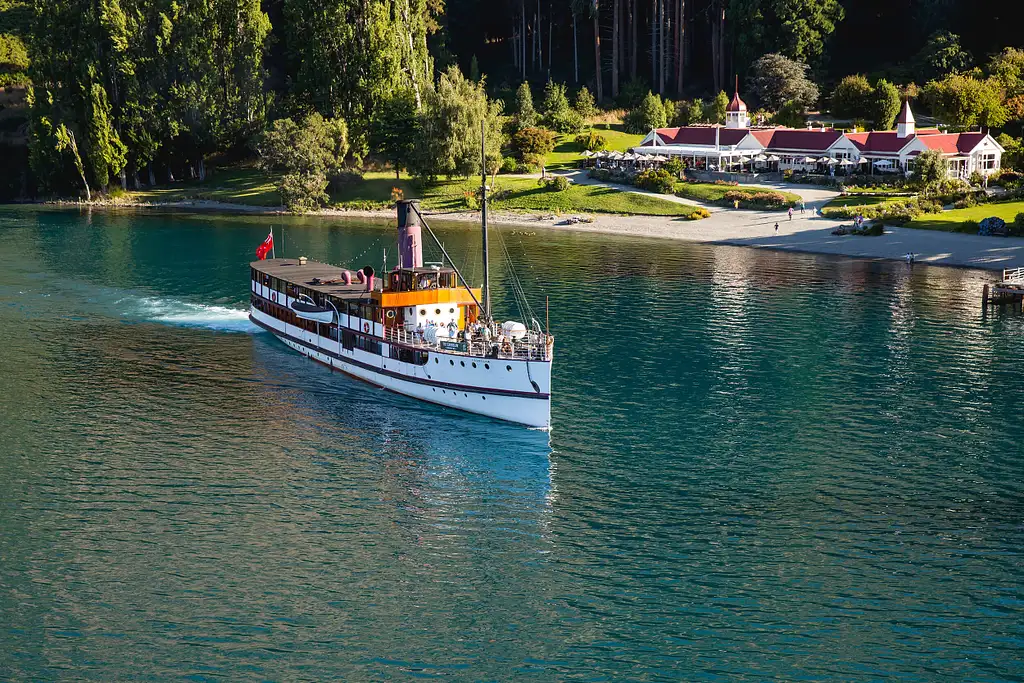 TSS Earnslaw - Cruise & Walter Peak Gourmet BBQ Dining