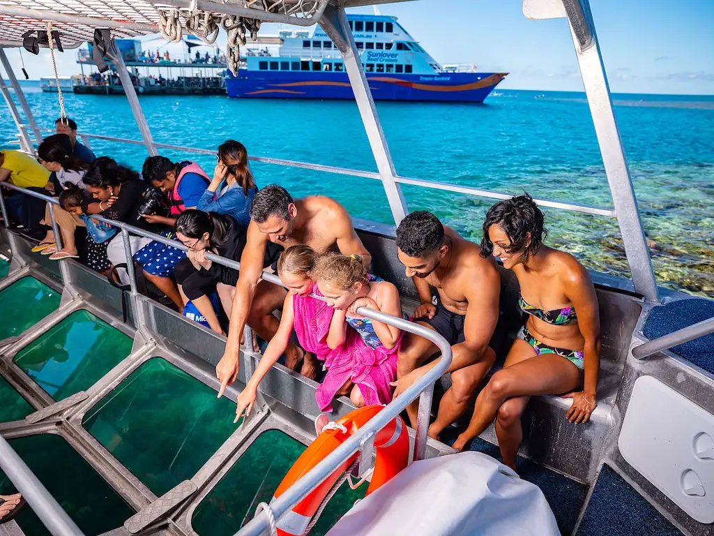 Moore Reef & Fitzroy Island - Reef & Island in a Day Tour