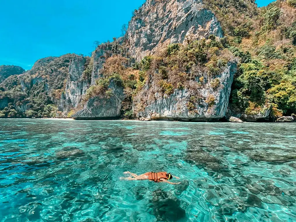 Phi Phi Island Private Boat Tour