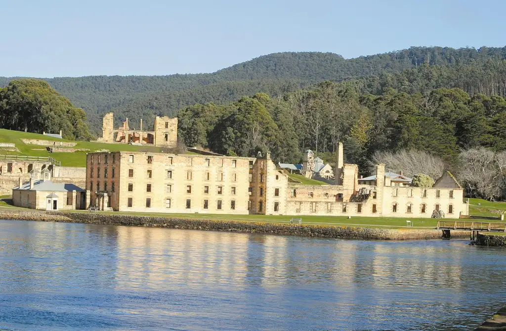 Tasman Island Cruises Full Day Tour from Hobart + Port Arthur Historic Site