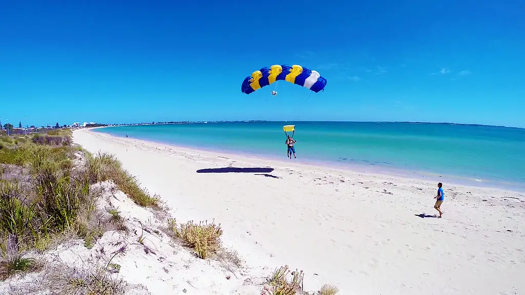 Skydive Perth City 10,000ft Tandem Skydiving