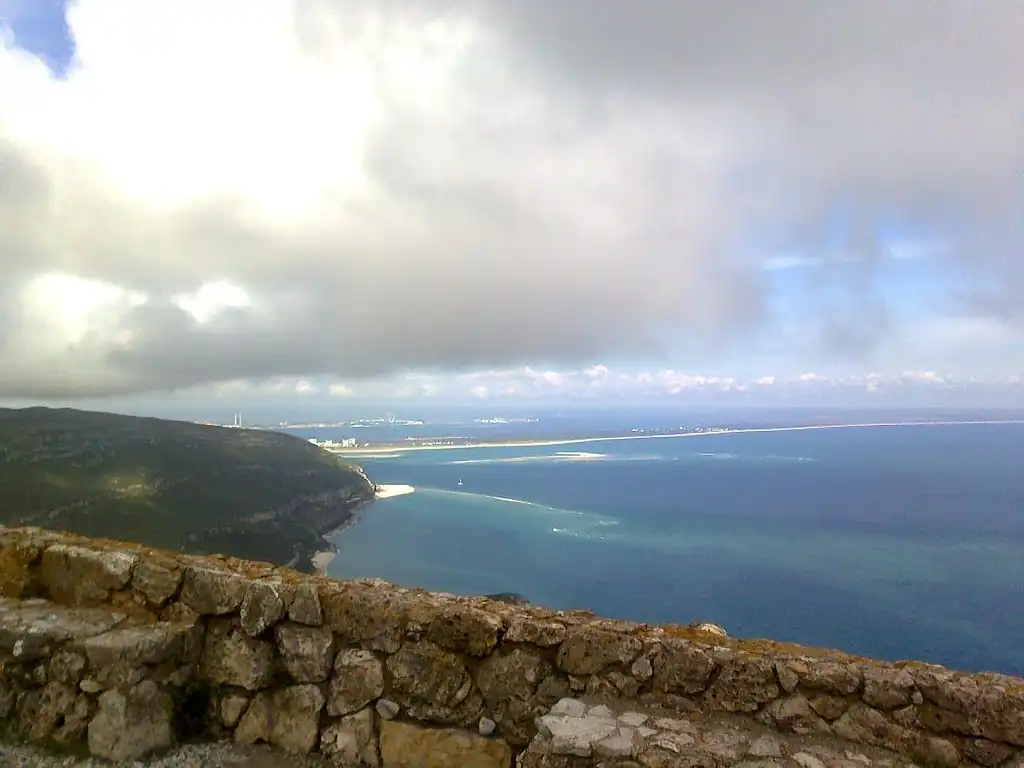 Arrabida with wine and cheese tasting at Mourisca Tide Mill - Private Tour