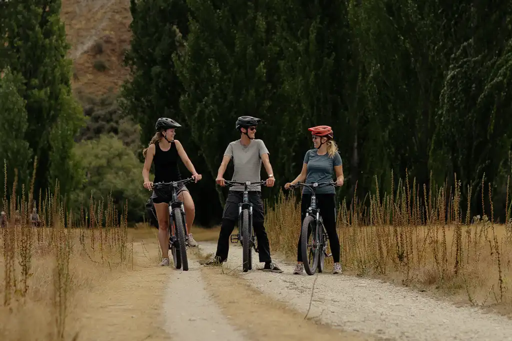 Wanaka and Hawea Trails - E-Bike Hire and Shuttle