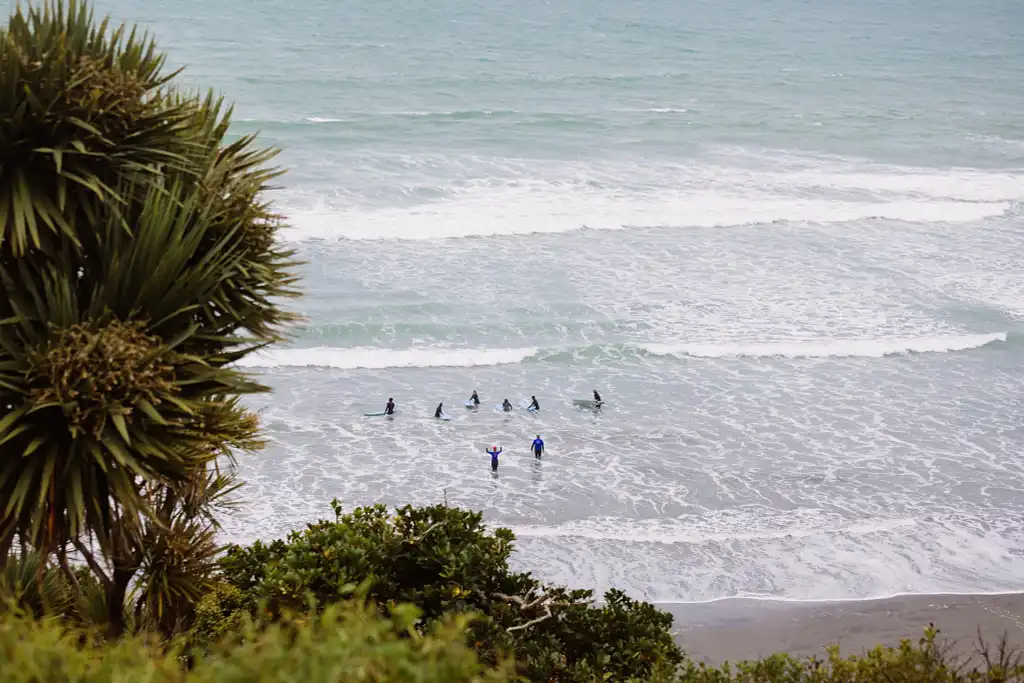 Group Surf Lesson (Raglan, Ngarunui Beach)