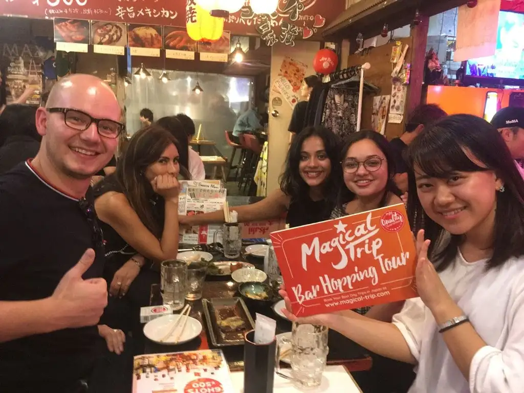 Bar-hopping night tour of Shibuya - 3h Guided Tour