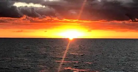 Waikiki Glass Bottom Boat Sunset Cruise