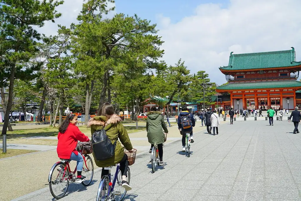 Kyoto Historical Cycling Tour with The Golden Pavilion | [W/Lunch] Kyoto Highlights Bike Tour with UNESCO Zen Temples