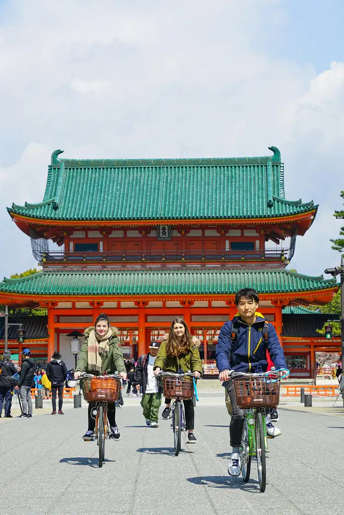 Kyoto Historical Cycling Tour with The Golden Pavilion | [W/Lunch] Kyoto Highlights Bike Tour with UNESCO Zen Temples