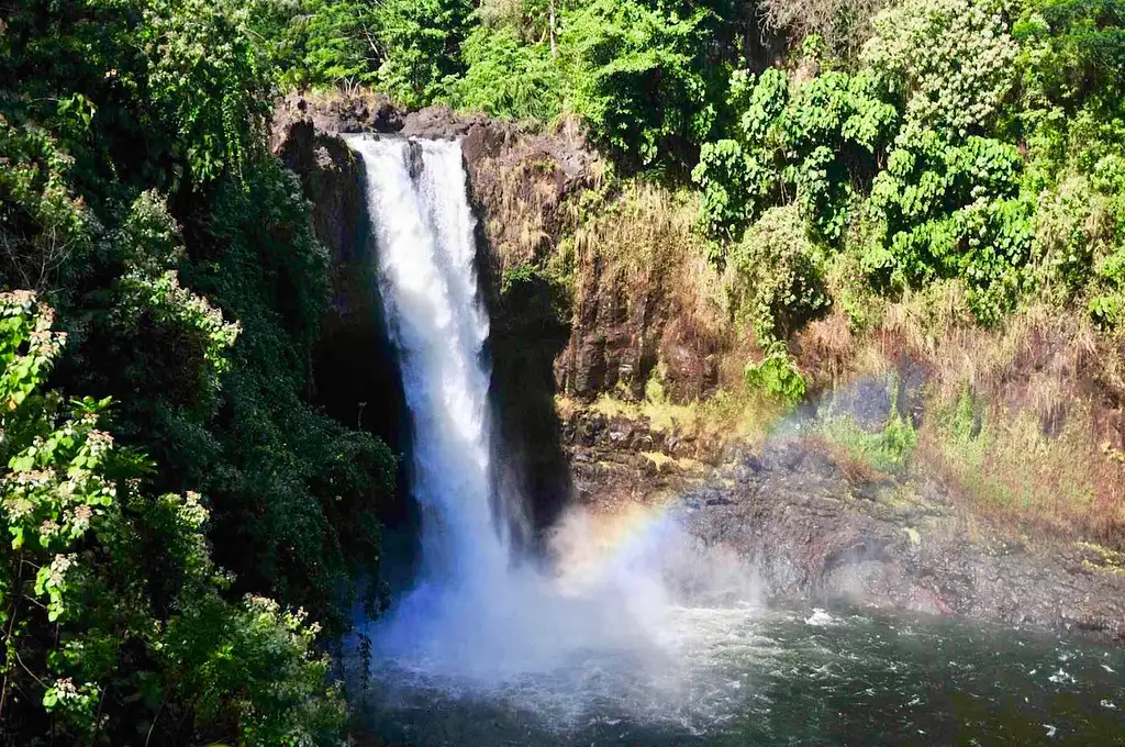 Big Island Grand Circle – Waterfalls, Turtles & Volcanoes