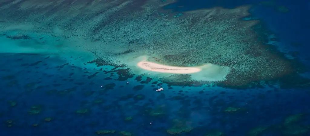 Great Barrier Reef Scenic Flight - Reef Hopper