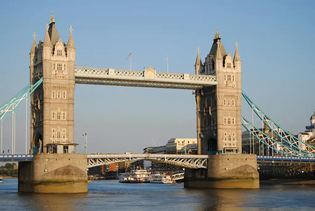 Chauffeured half-day London tour - Private tour