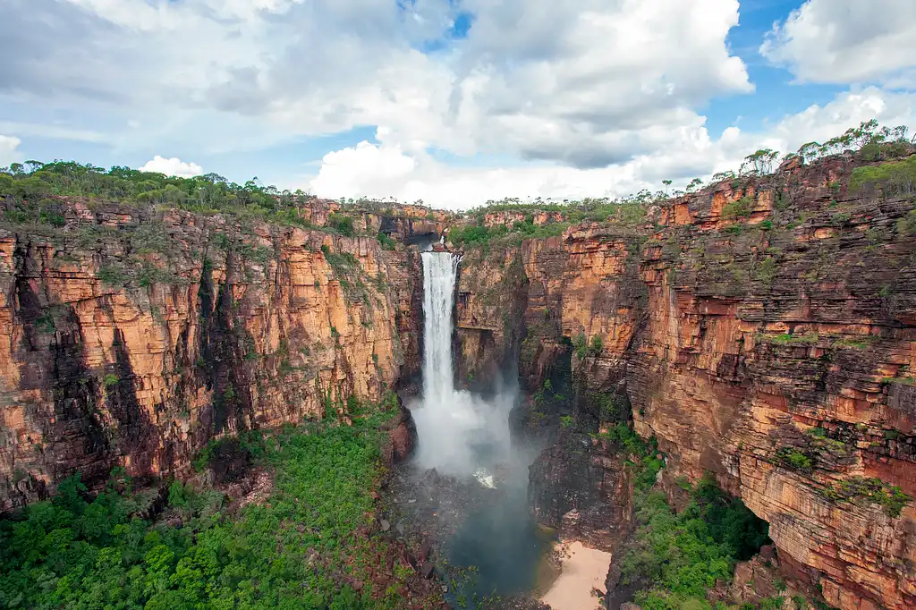 Darwin To Kakadu Day Trip By Air Including Yellow Water Cruise