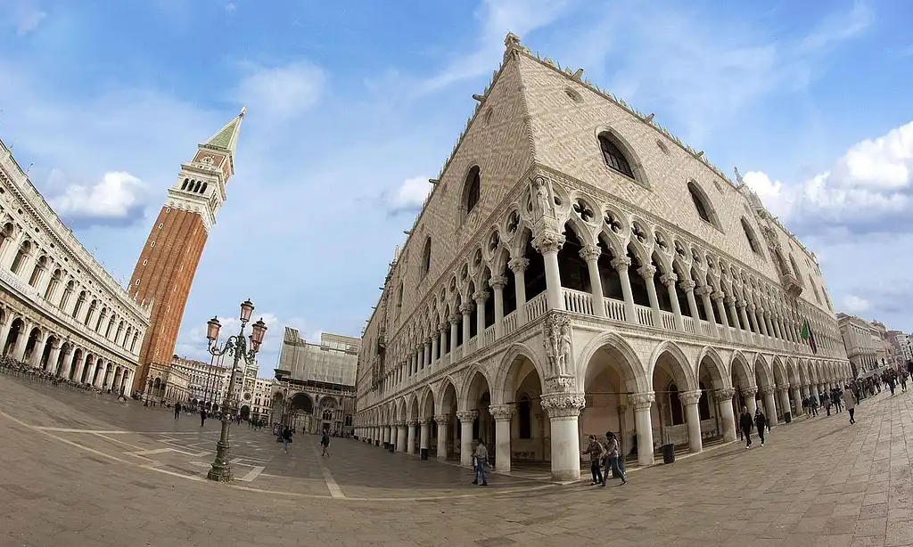 Doge's Palace Skip-The-Line Tour