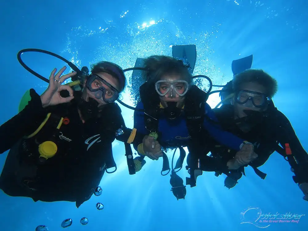 Silversonic Great Barrier Reef Intro Dive from Port Douglas