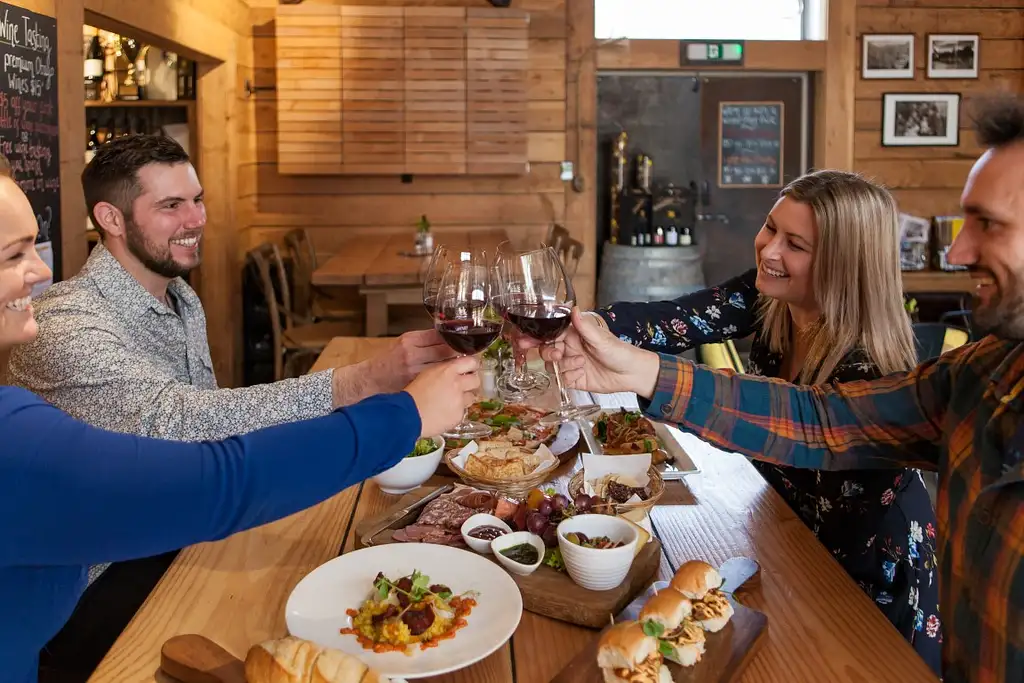 Queenstown Wine Sampler | Over 18 tastings included