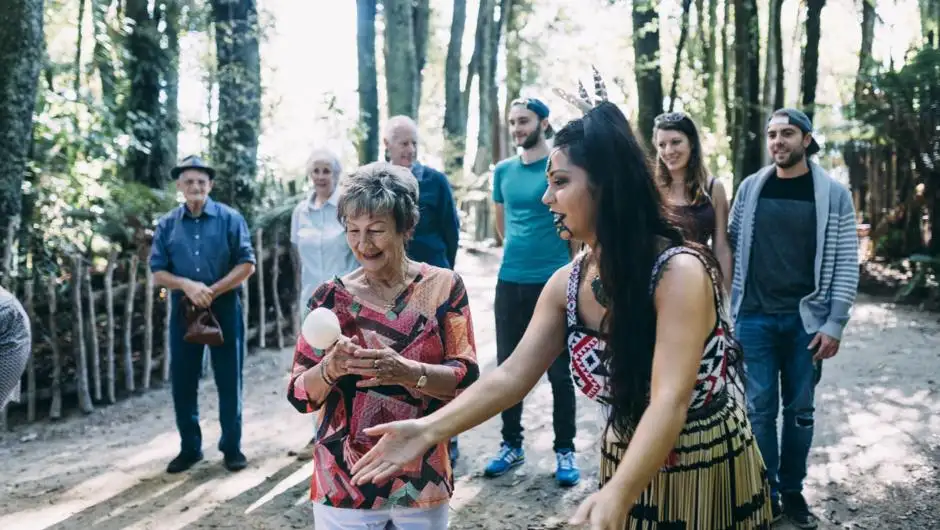 Tamaki Maori Village Day Experience - HUI E - KAI E!