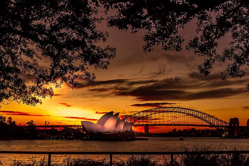 Sydney Harbour by Twilight Photography Tour