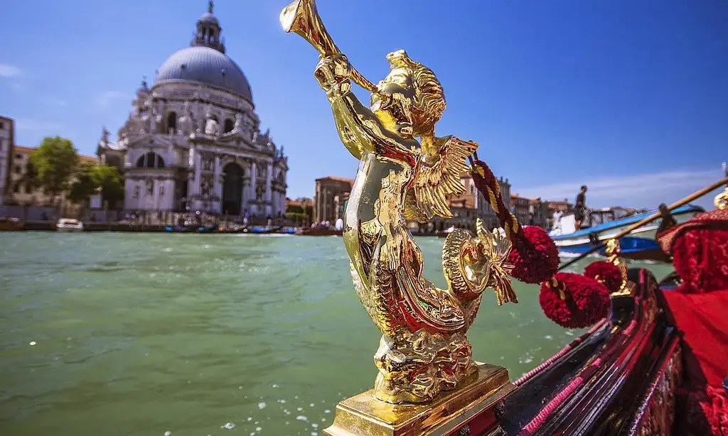 Gondola Ride Experience In Venice