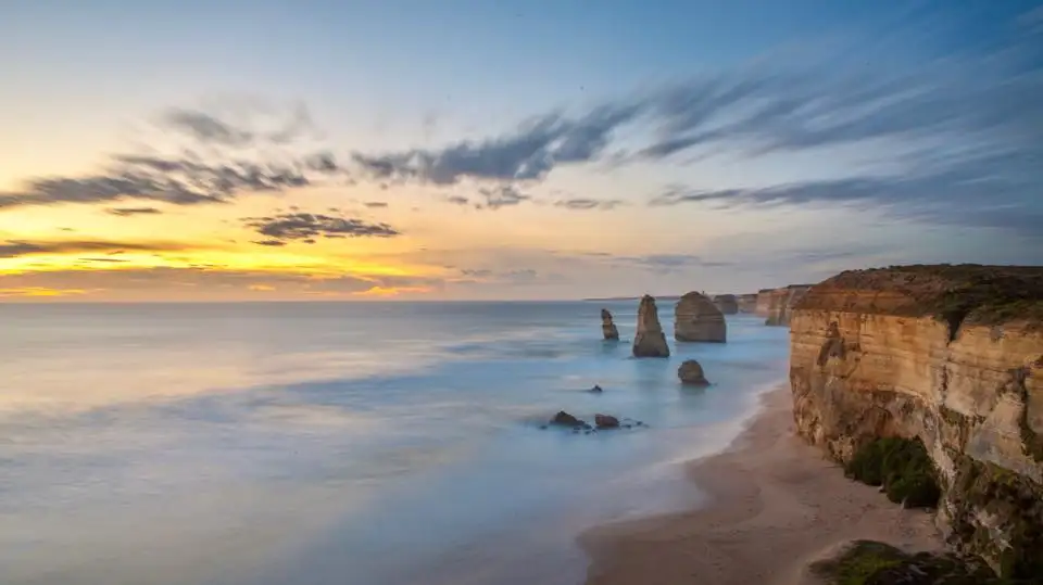 1 Day Great Ocean Road and Wildlife Tour for Backpackers aged 18-35