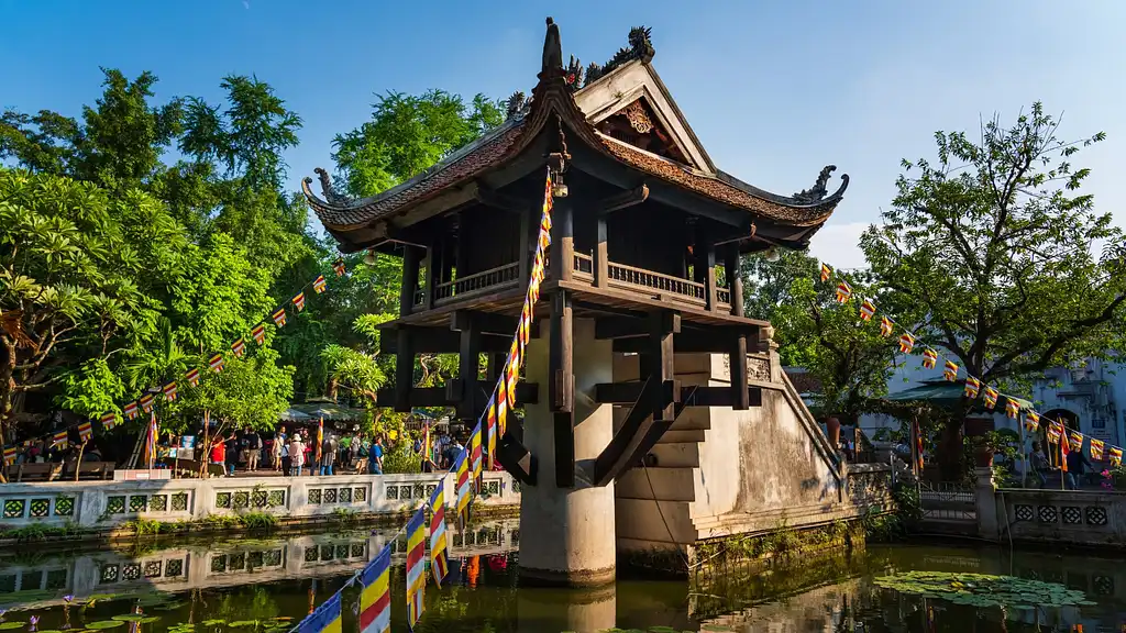 Highlights of Hanoi | Half Day Private Tour